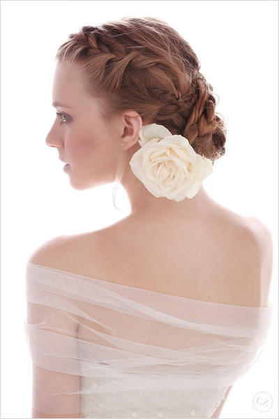 Penteado de noiva com flores naturais