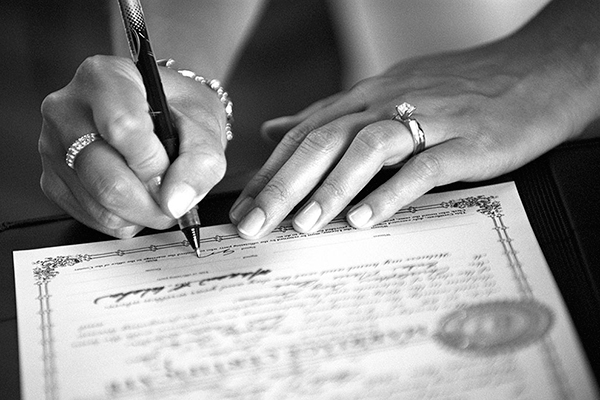 tudo sobre casamento civil, assinatura de certidão de casamento civil
