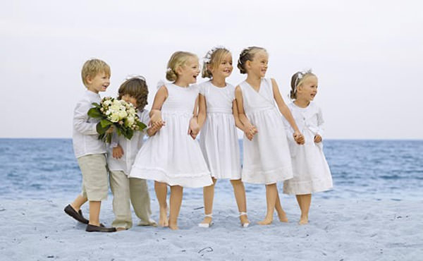 vestido infantil para casamento na praia