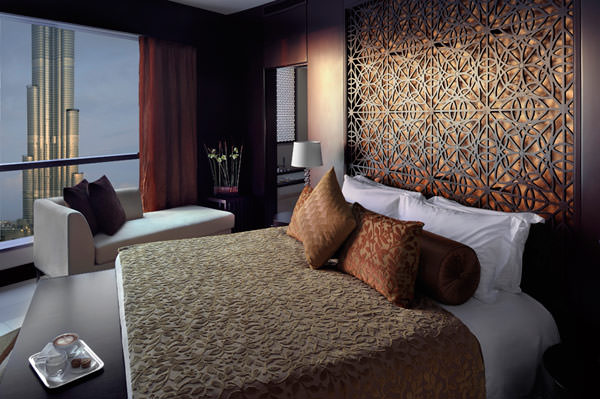 lua-de-mel-teresa-perez-dubai-hotel-The-Address-Downtown-Dubai