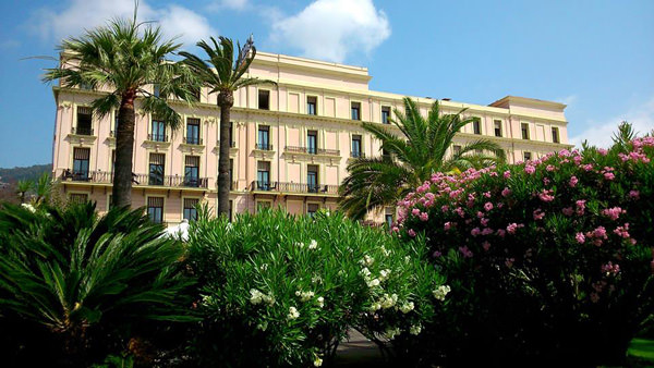 Nice_Hotel-Royal-Riviera