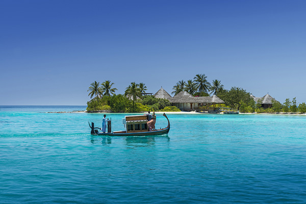 Four-Seasons-Resort-Maldives-At-Kuda-Huraa(1)
