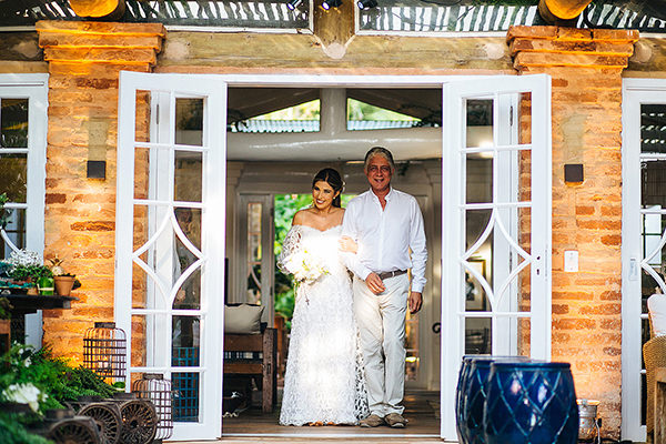 casamento-na-praia-mara-perez-noiva-debora-02