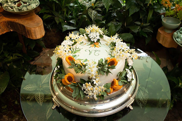 Tendência de bolo de casamento 2022, bolo de casamento, Decoração de bolo de casamento, bolo de um andar