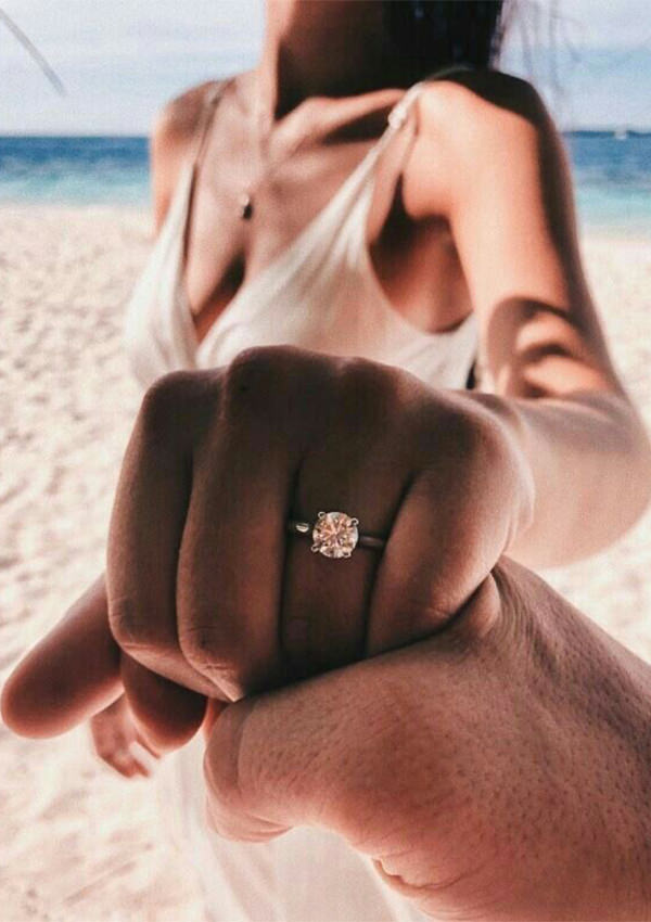 tendência de casamento 2022, tendência de anel de noivado 2022, diamante, brilhante, pedras preciosas