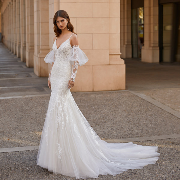 vestidos de noiva; bridal; wedding dress; vestido de casamento; estilistas; ateliês e lojas de vestido; Rosa Clará; 