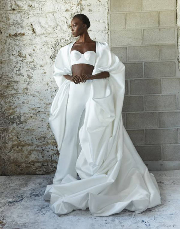 Vestido de noiva 2022, tendência vestido de noiva, mangas transparentes, mangas bufantes, mangas com volume, maxicasaco, duas peças, calça