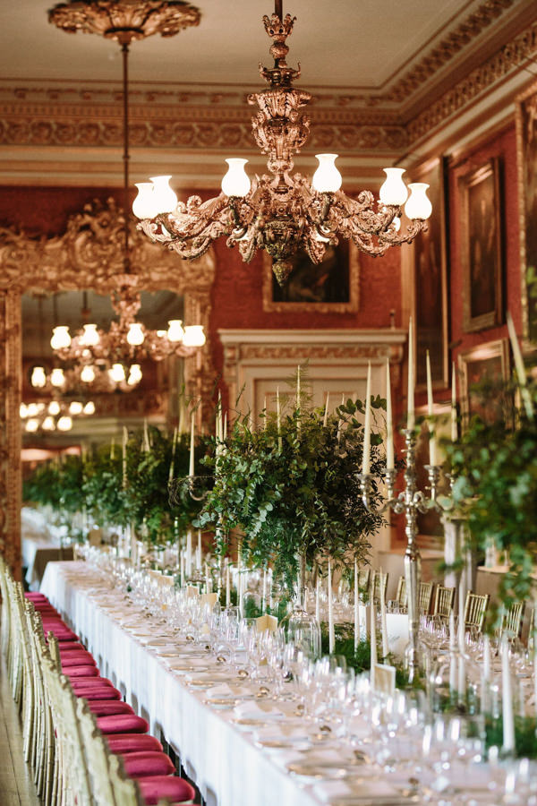 decoração de casamento greenery, decoração de casamento botânica, decoração de casamento com folhagem, decoração de casamento verde, arranjo de centro de mesa, arranjo alto