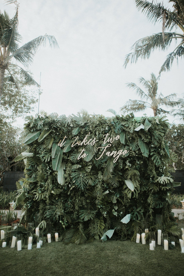 decoração de casamento greenery, decoração de casamento botânica, decoração de casamento com folhagem, decoração de casamento verde, backdrop, velas, neon
