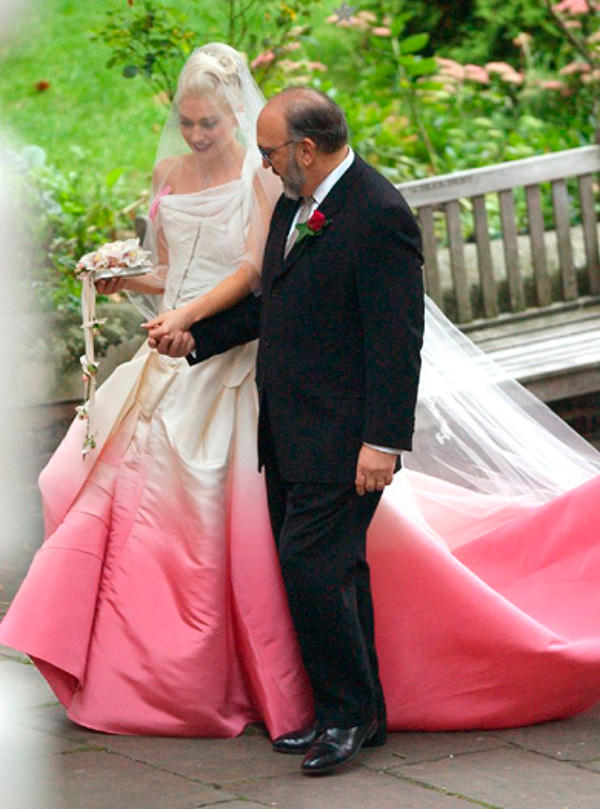 vestido de noiva cor de rosa, vestido de noiva colorido, vestido de noiva rosé, vestido de noiva millenial pink, vestido de noiva rosa quartzo, vestido de noiva rosé nude, Gwen Stefani 