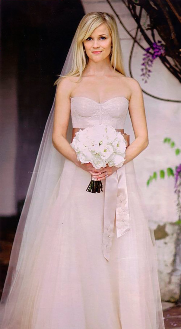 vestido de noiva cor de rosa, vestido de noiva colorido, vestido de noiva rosé, vestido de noiva millenial pink, vestido de noiva rosa quartzo, vestido de noiva rosé nude, Reese Witherspoon