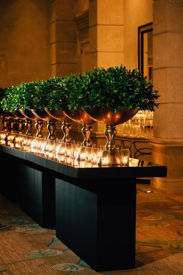 decoração de casamento greenery, decoração de casamento botânica, decoração de casamento com folhagem, decoração de casamento verde, arranjo de centro de mesa, arranjo alto, velas