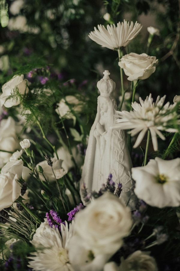Flores e religiosidade no casamento 