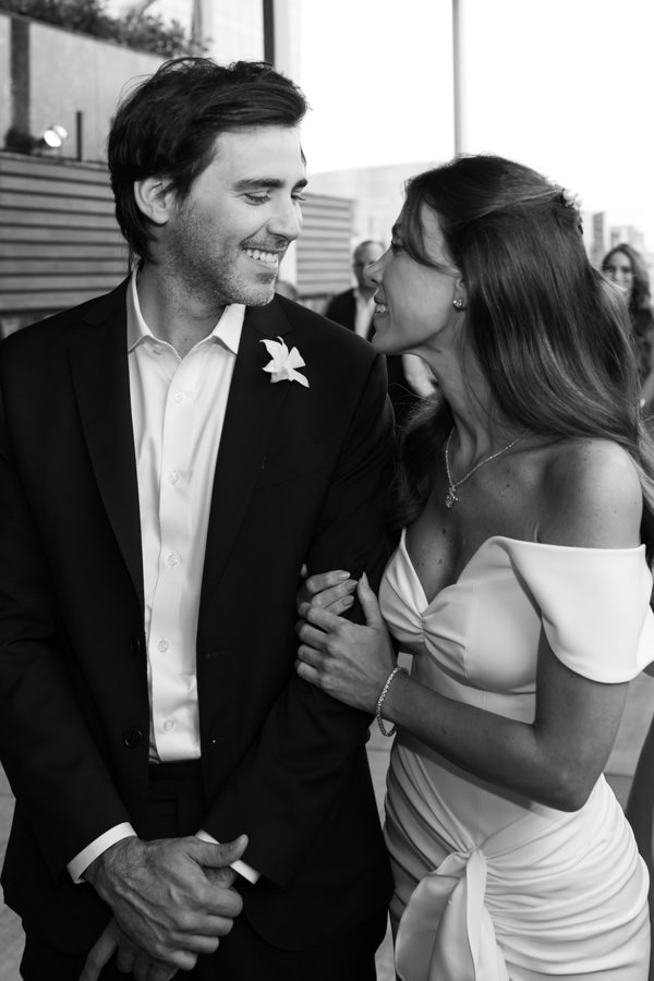 O casamento civil de Nati Vozza e Alcyr Araújo; cerimônia intimista; casamento na cidade; casamento contemporâneo; casamento em São Paulo; fotografia de casamento